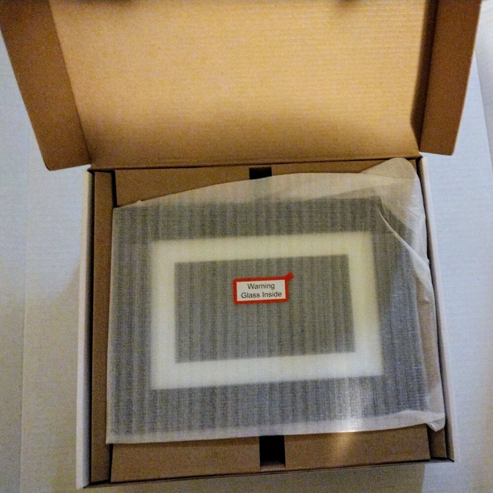 Panimage 7" LED Digital Photo Frame - Picture 4 of 5